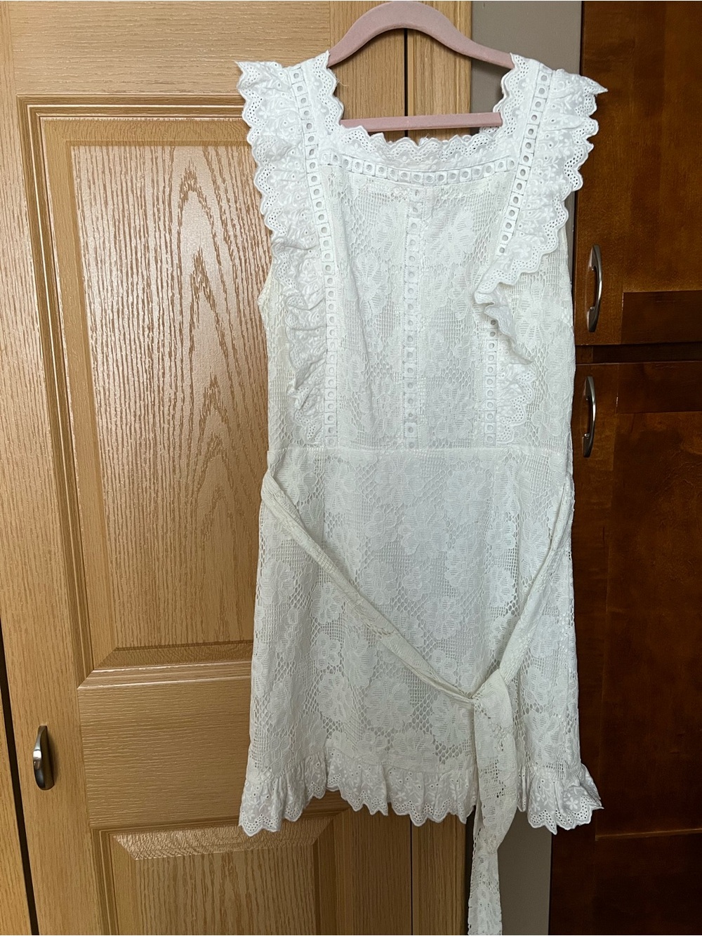 Simple White Lace Ruffled Kids Dress